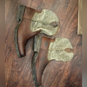 ARIAT MEN'S RAMBLER 11" WESTERN BOOTS